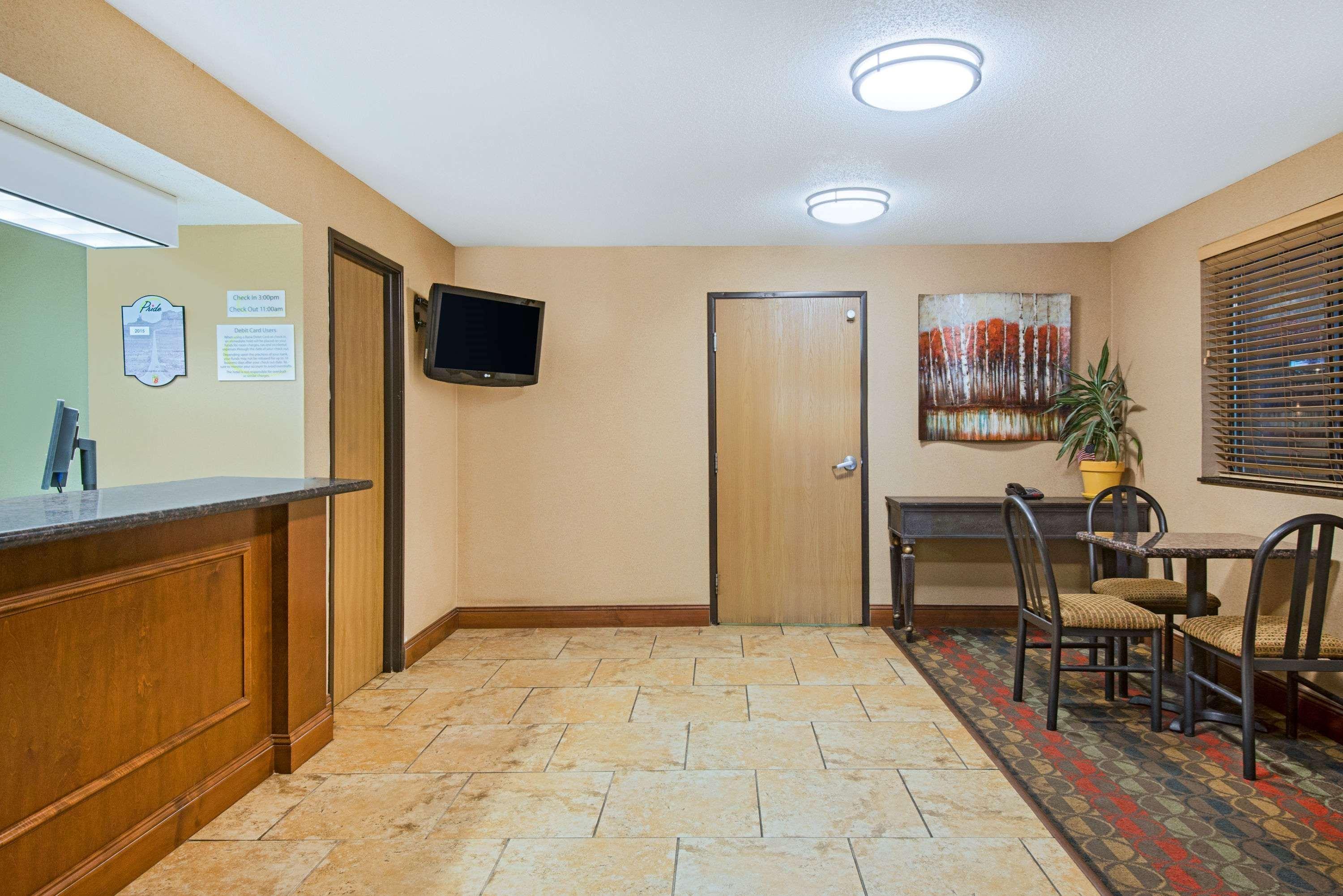 Hotel Super 8 By Wyndham Ripley Esterno foto